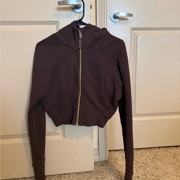 Authentic Lululemon Scuba Zip-Up cropped Hoodie espresso. - Picture 4 of 11